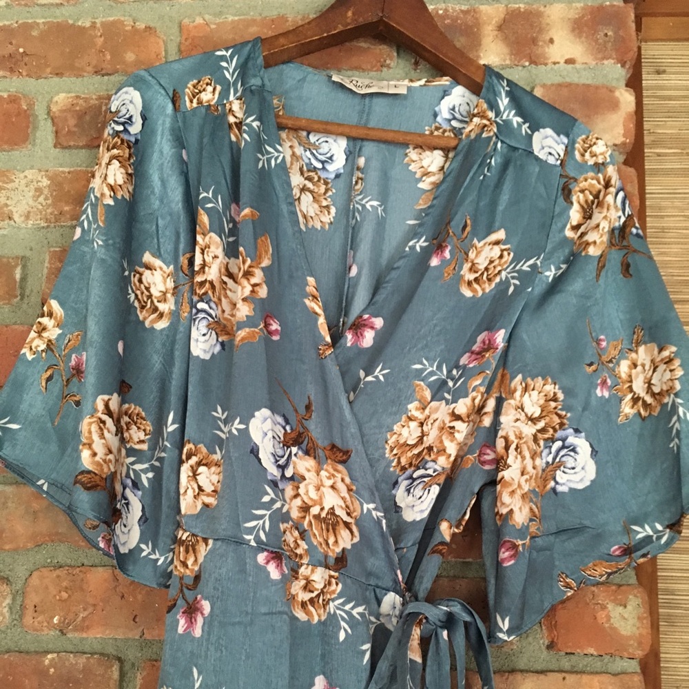 Ruche robe size L